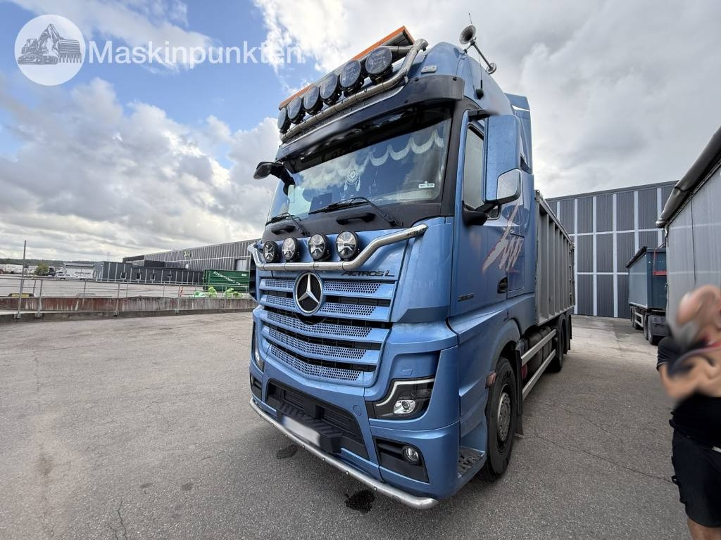 Mercedes-Benz Actros 2853 L - Caminhão basculante: foto 1 Mercedes-Benz Actros 2853 L - Caminhão basculante: foto 1