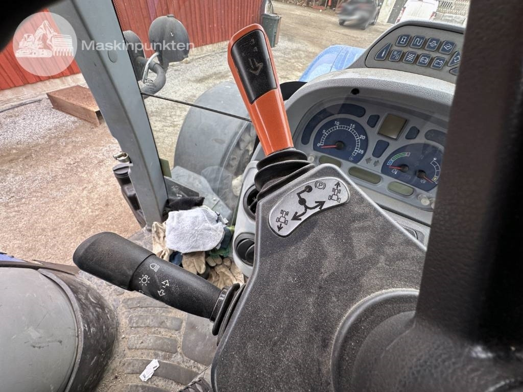 Trator New Holland T 7.185: foto 23