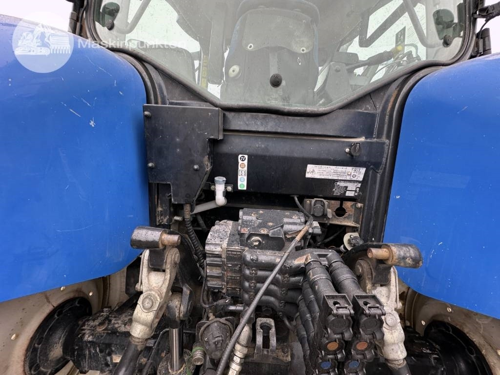 Trator New Holland T 7.185: foto 40