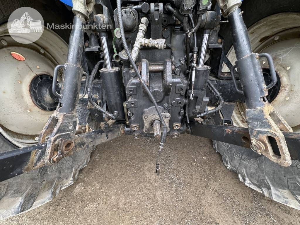 Trator New Holland T 7.185: foto 42