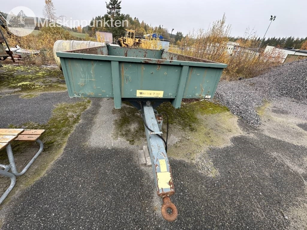 Palmse Trailer 700 Tippvagn - Reboque basculante agrícola: foto 2 Palmse Trailer 700 Tippvagn - Reboque basculante agrícola: foto 2