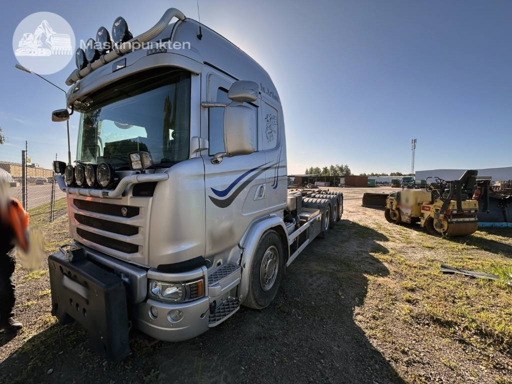 Scania G 490 - Caminhão polibenne: foto 1 Scania G 490 - Caminhão polibenne: foto 1