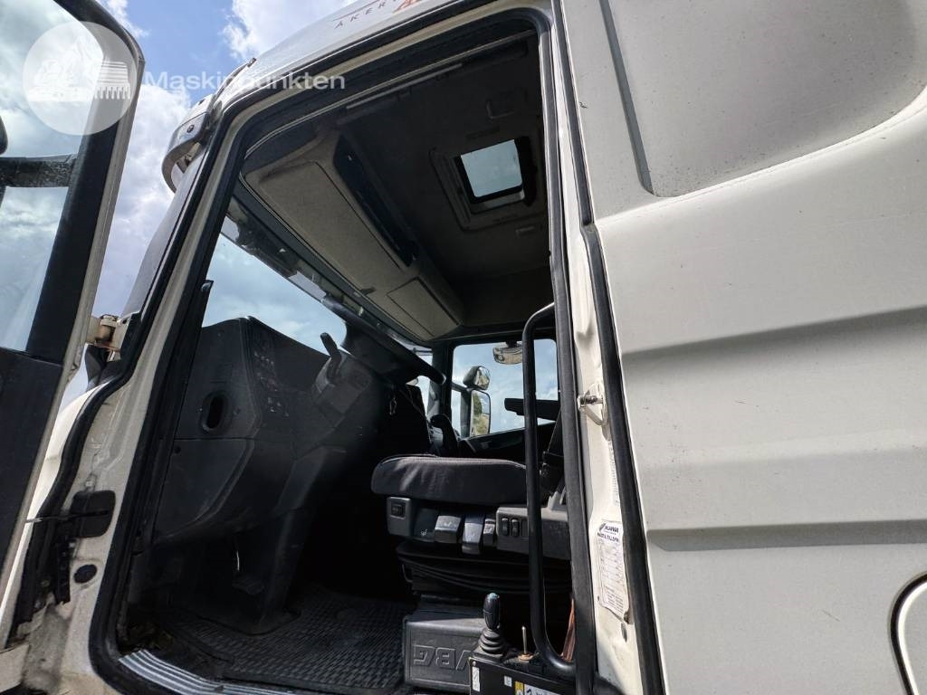Caminhão grua Scania R 420 LB: foto 25