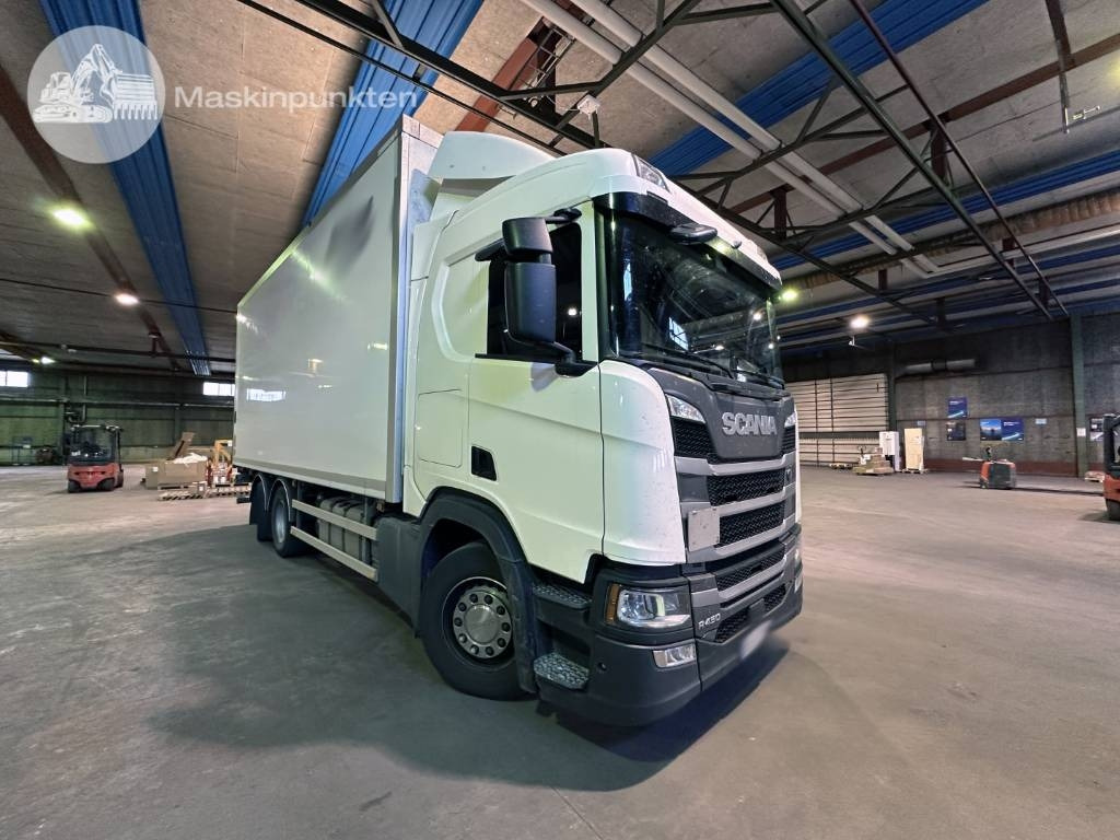 Scania R 450 - Caminhão furgão: foto 1 Scania R 450 - Caminhão furgão: foto 1