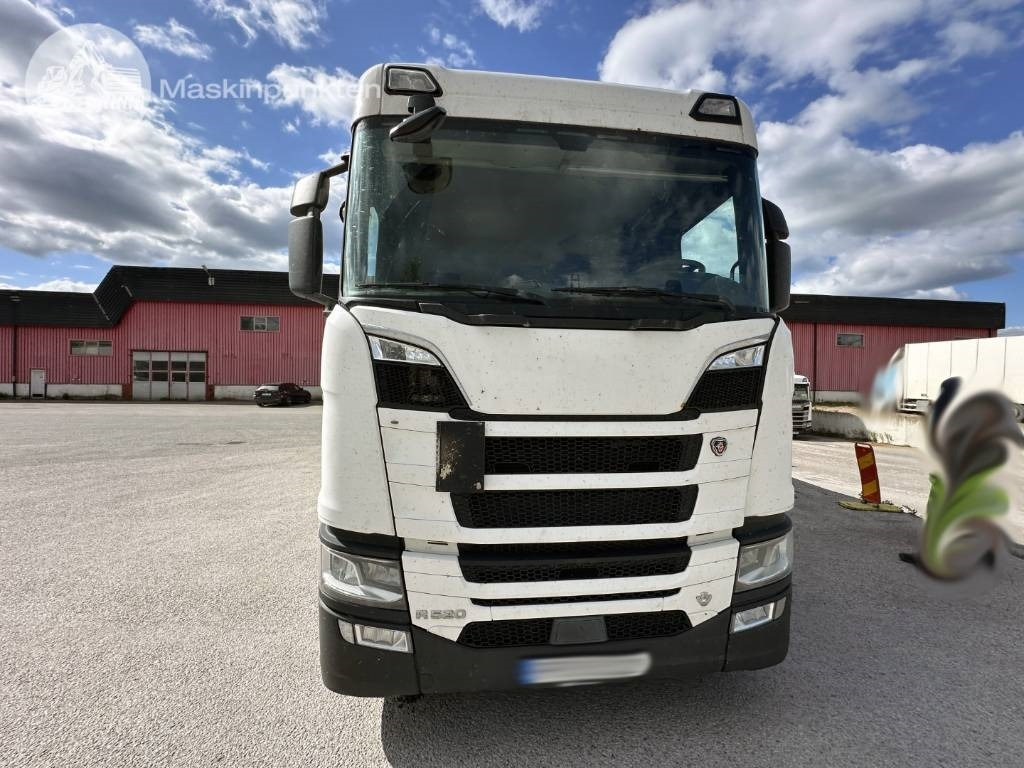 Scania R 520 - Caminhão furgão: foto 3 Scania R 520 - Caminhão furgão: foto 3