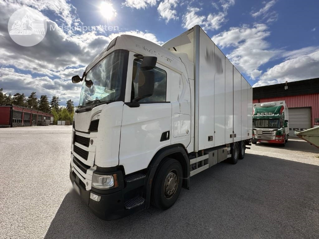 Scania R 520 - Caminhão furgão: foto 2 Scania R 520 - Caminhão furgão: foto 2