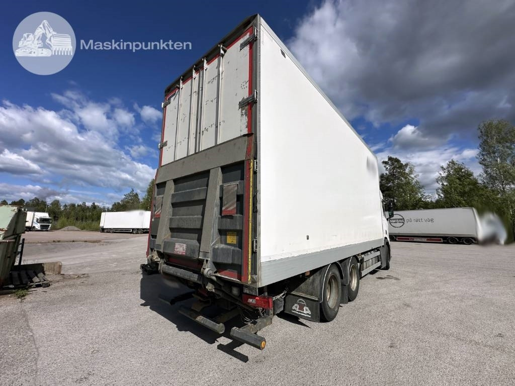 Scania R 520 - Caminhão furgão: foto 5 Scania R 520 - Caminhão furgão: foto 5