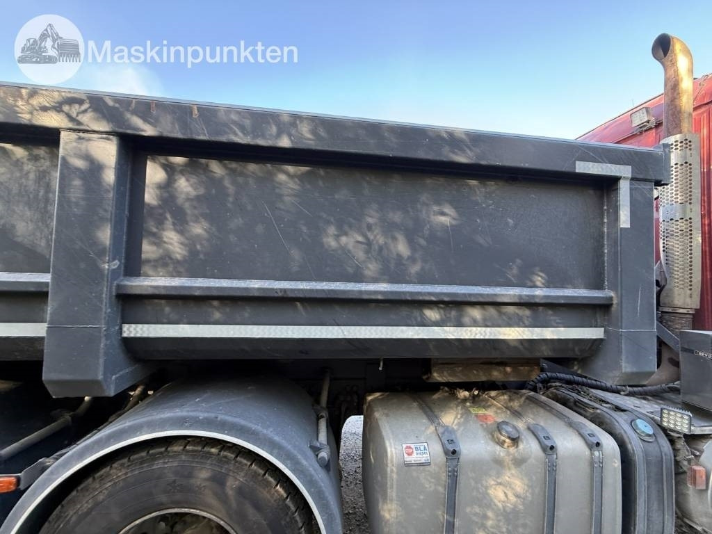 Caminhão basculante Scania R 730: foto 39