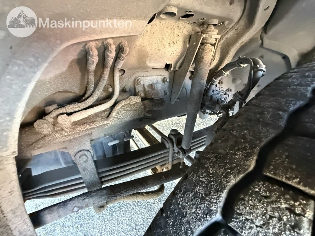 Caminhão basculante Scania R 730: foto 8
