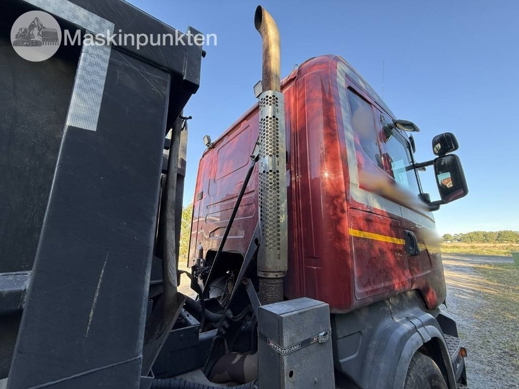 Caminhão basculante Scania R 730: foto 35