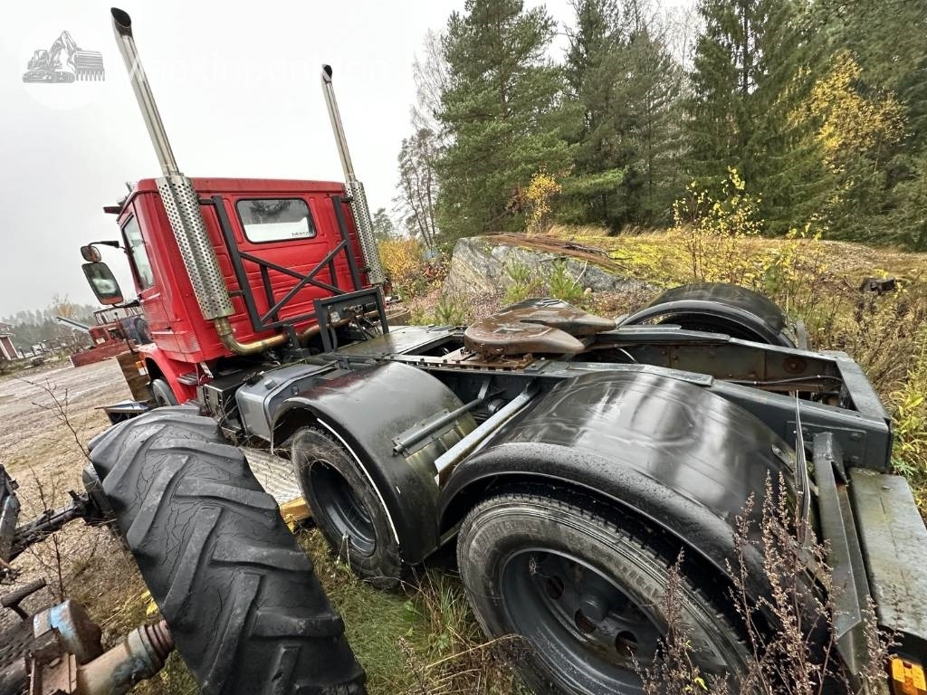 Scania T 143 H  - Tractor: foto 4 Scania T 143 H  - Tractor: foto 4