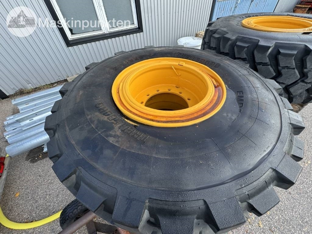 Pneu de Máquina de construção Trelleborg EMR1030: foto 8