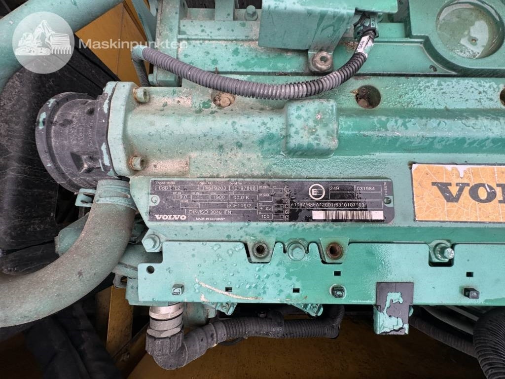 Escavadora de rastos Volvo EC 210 B LC: foto 29