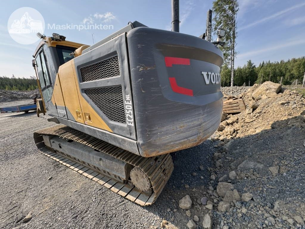 Volvo EC 250 E N L - Escavadora de rastos: foto 3 Volvo EC 250 E N L - Escavadora de rastos: foto 3