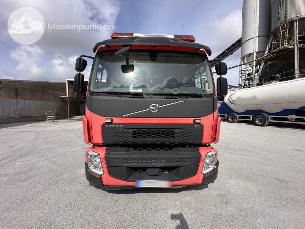 Volvo FE 320 - Caminhão betoneira: foto 4 Volvo FE 320 - Caminhão betoneira: foto 4