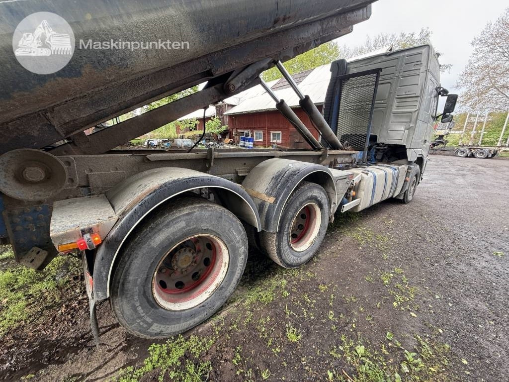 Volvo FH 16 660 - Caminhão polibenne: foto 5 Volvo FH 16 660 - Caminhão polibenne: foto 5