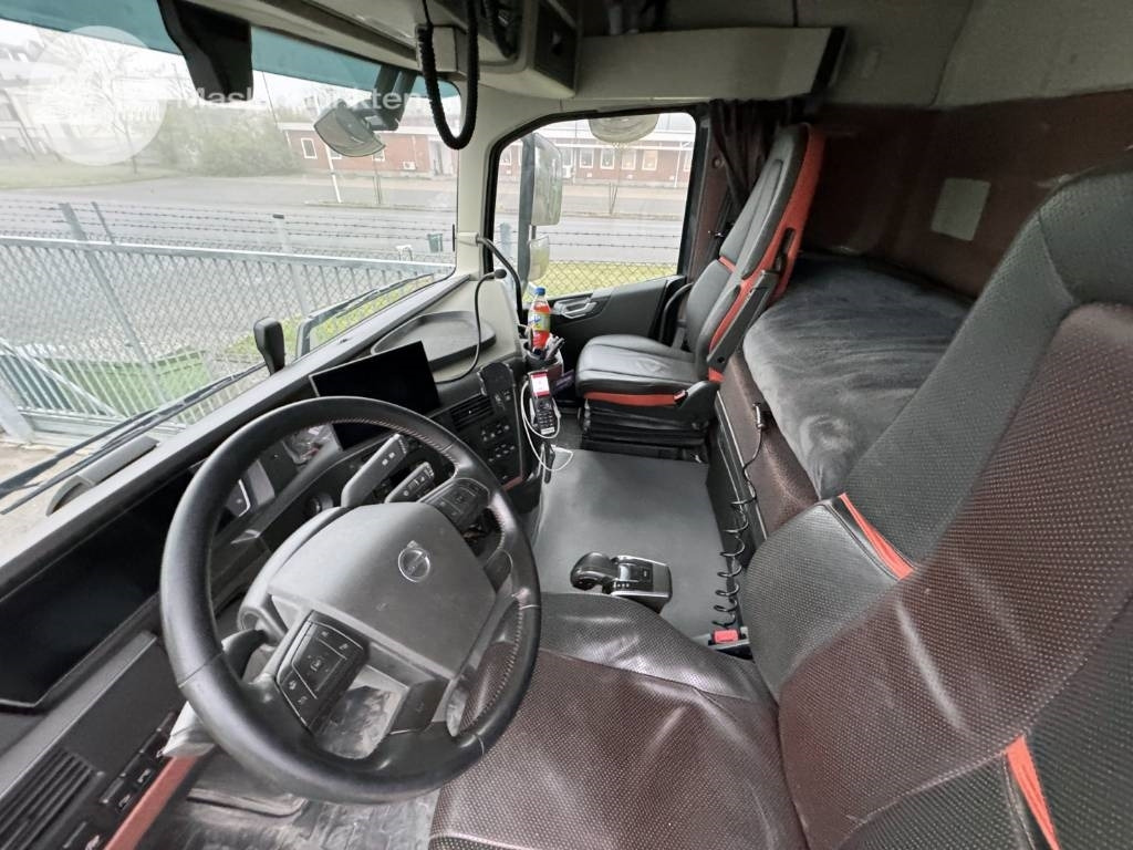 Caminhão basculante Volvo FH 16 750: foto 34