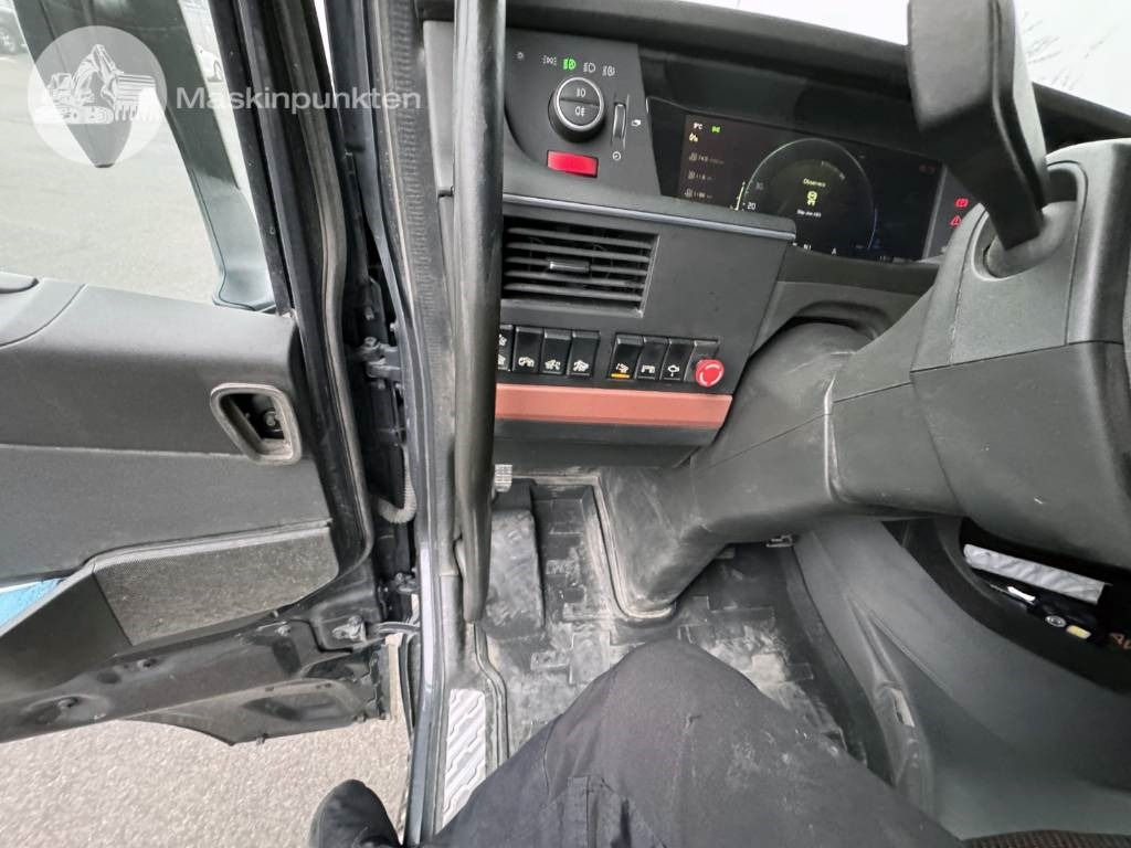 Caminhão basculante Volvo FH 16 750: foto 37