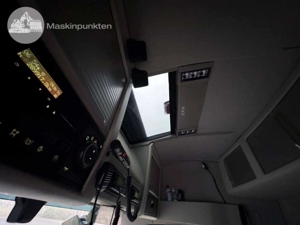 Caminhão basculante Volvo FH 16 750: foto 42