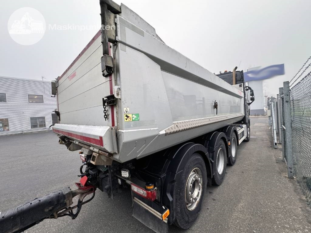 Volvo FH 16 750 - Caminhão basculante: foto 4 Volvo FH 16 750 - Caminhão basculante: foto 4