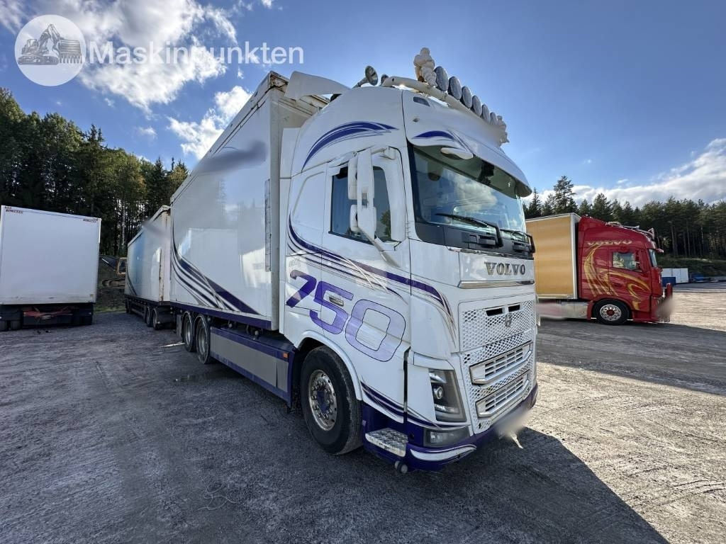 Volvo FH 16 750 - Caminhão florestal: foto 4 Volvo FH 16 750 - Caminhão florestal: foto 4
