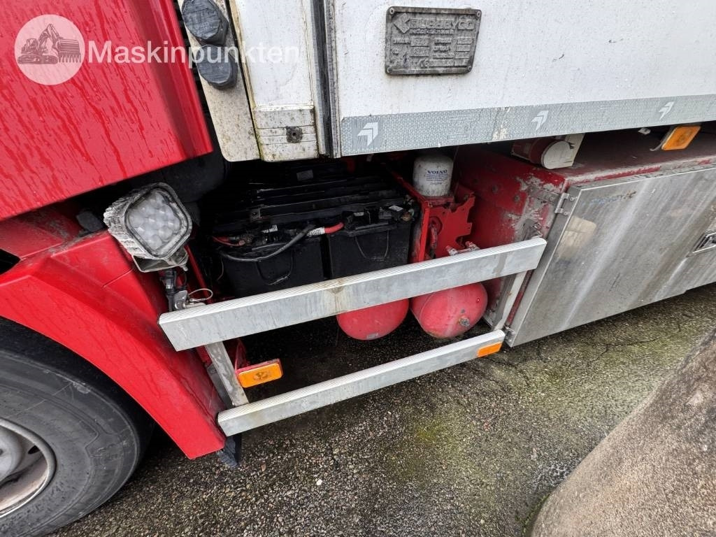 Caminhão frigorífico Volvo FH 500: foto 8