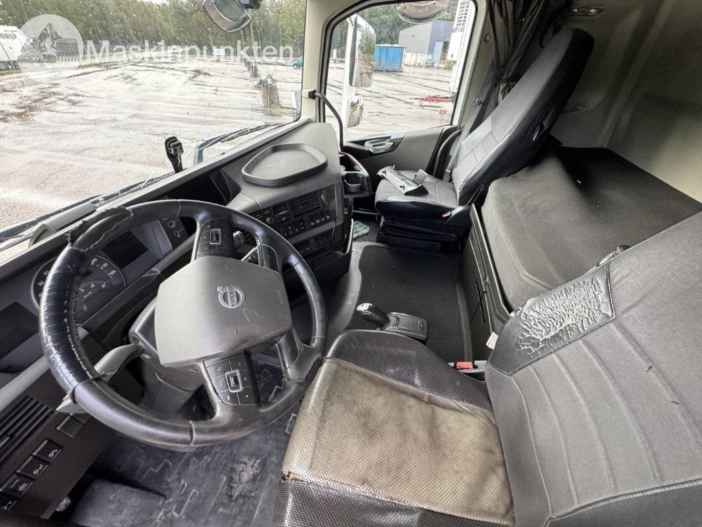 Caminhão frigorífico Volvo FH 500: foto 46