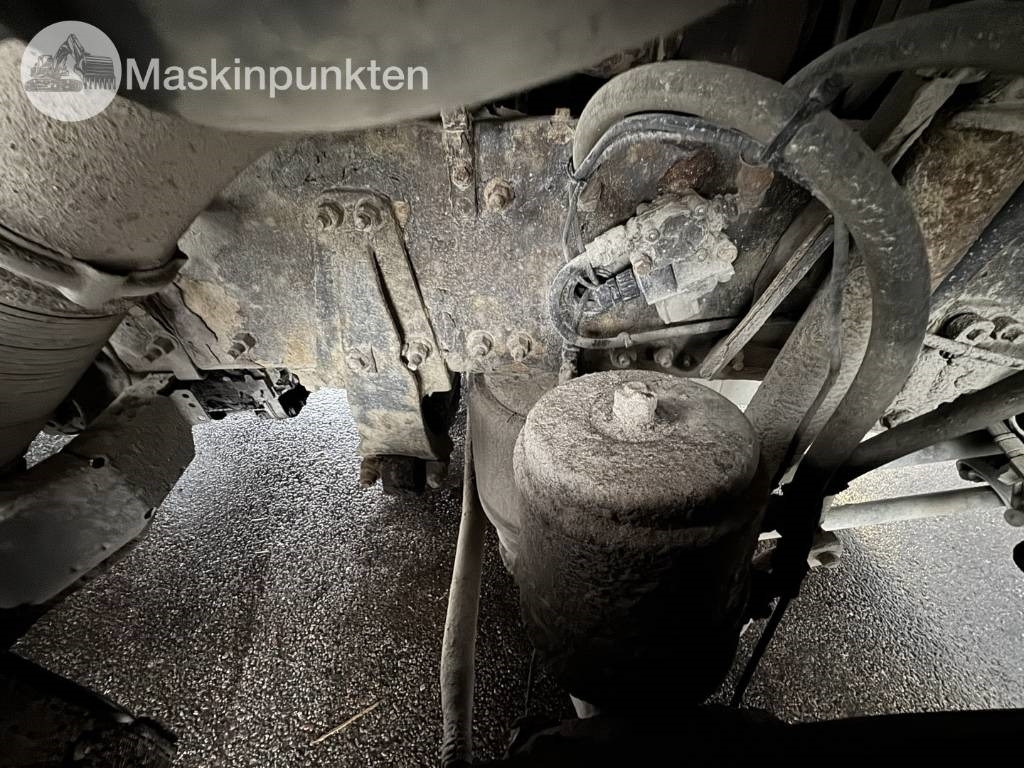 Caminhão polibenne Volvo FH 8*4 Tridem lastväxlare: foto 27