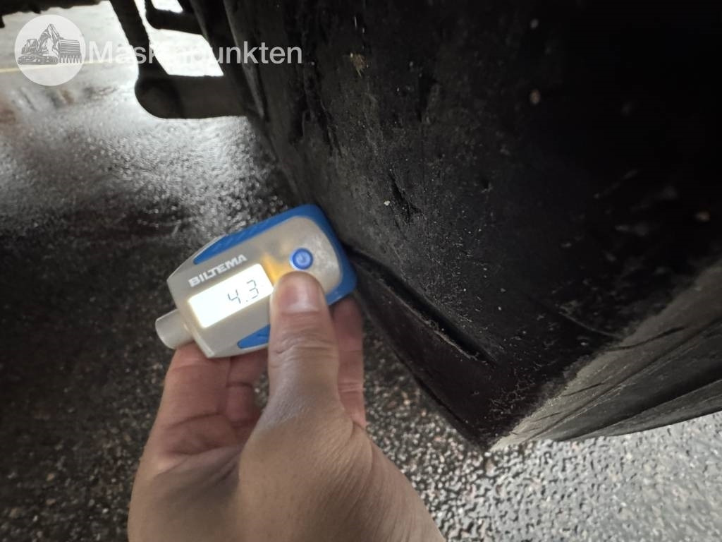 Caminhão polibenne Volvo FH 8*4 Tridem lastväxlare: foto 9