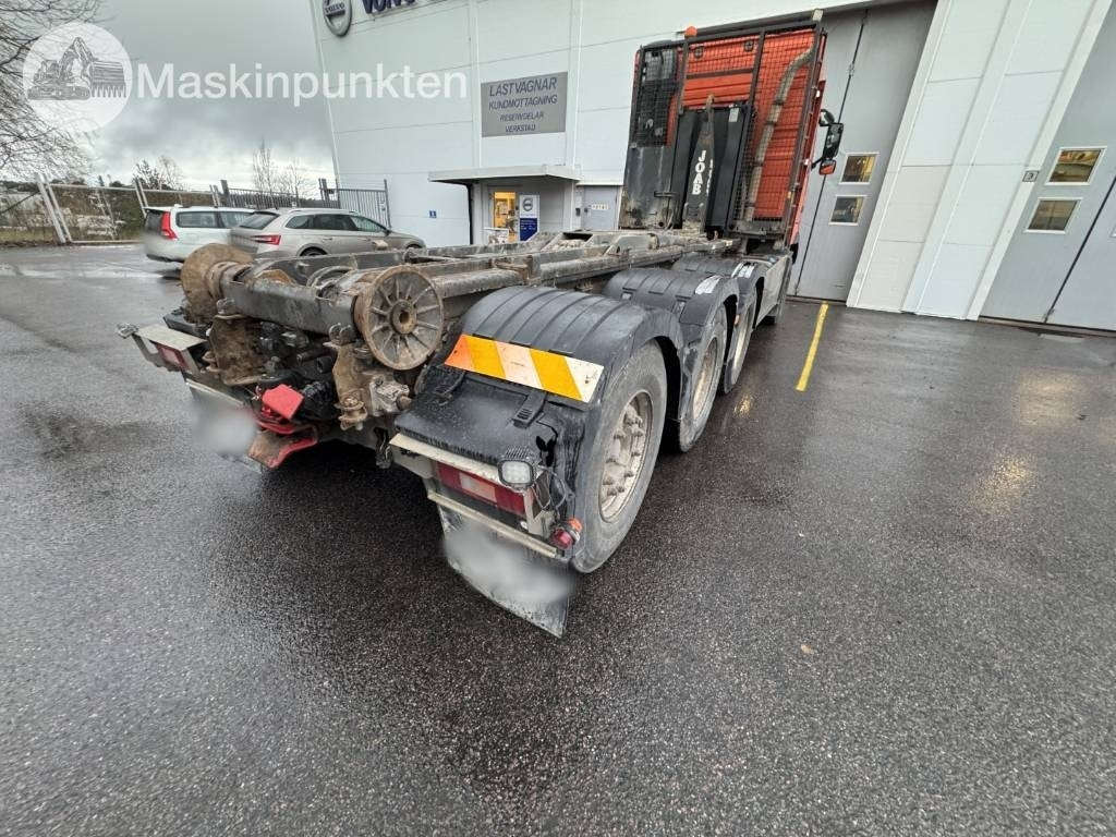 Volvo FH 8*4 Tridem lastväxlare - Caminhão polibenne: foto 4 Volvo FH 8*4 Tridem lastväxlare - Caminhão polibenne: foto 4