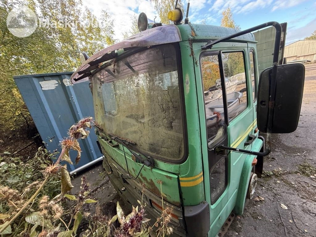 Volvo FL 611 - Caminhão basculante: foto 2 Volvo FL 611 - Caminhão basculante: foto 2