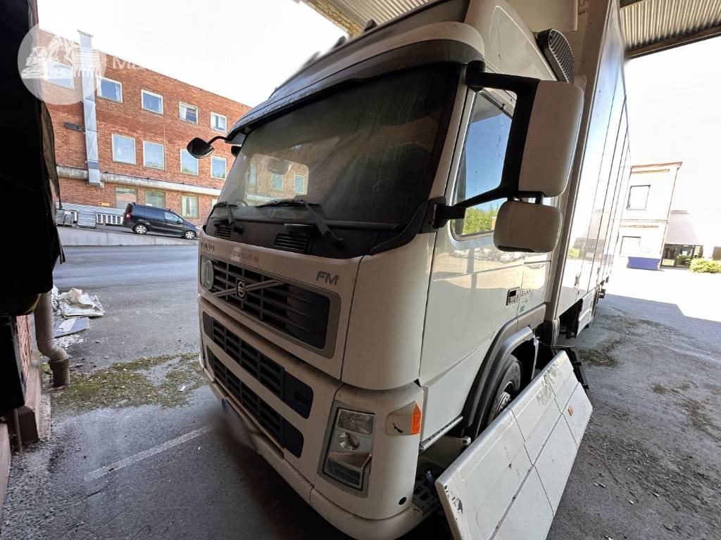 Volvo FM 300 - Caminhão furgão: foto 4 Volvo FM 300 - Caminhão furgão: foto 4