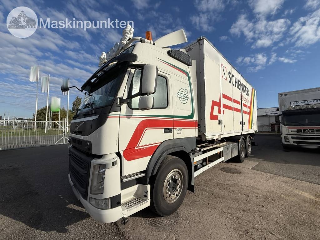 Volvo FM 460 - Caminhão transportador de contêineres/ Caixa móvel: foto 1 Volvo FM 460 - Caminhão transportador de contêineres/ Caixa móvel: foto 1