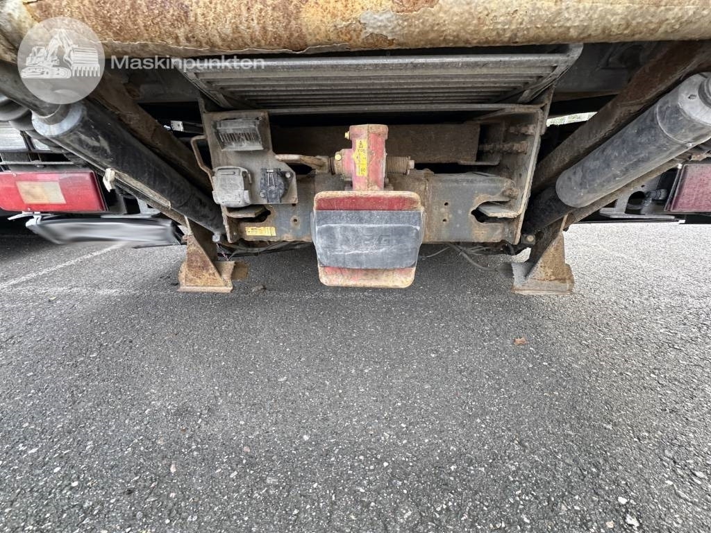 Locação de Volvo FM 9 300  Volvo FM 9 300: foto 43