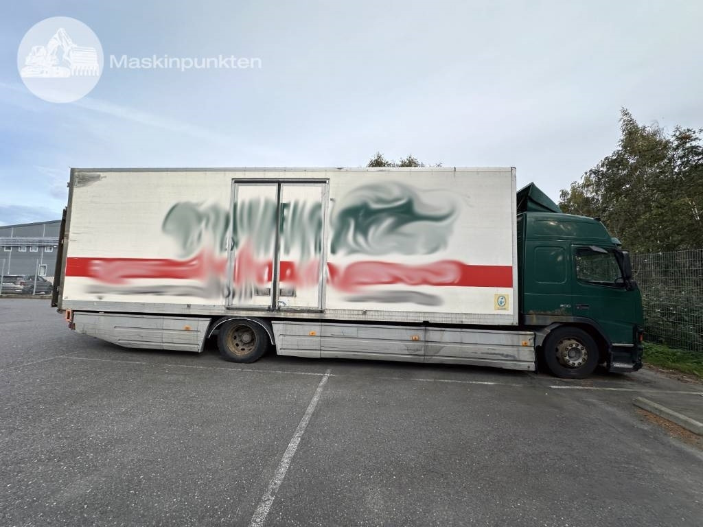 Volvo FM 9 300 - Caminhão furgão: foto 3 Volvo FM 9 300 - Caminhão furgão: foto 3