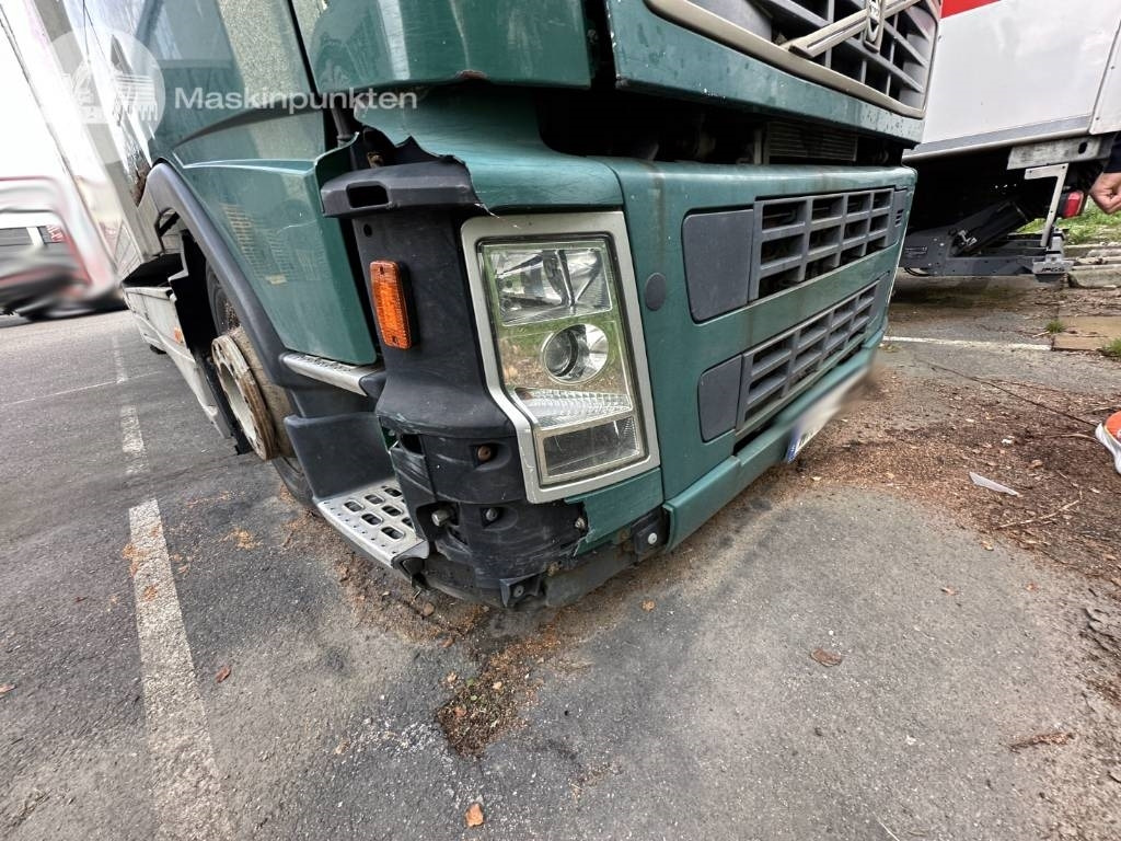 Locação de Volvo FM 9 300  Volvo FM 9 300: foto 48