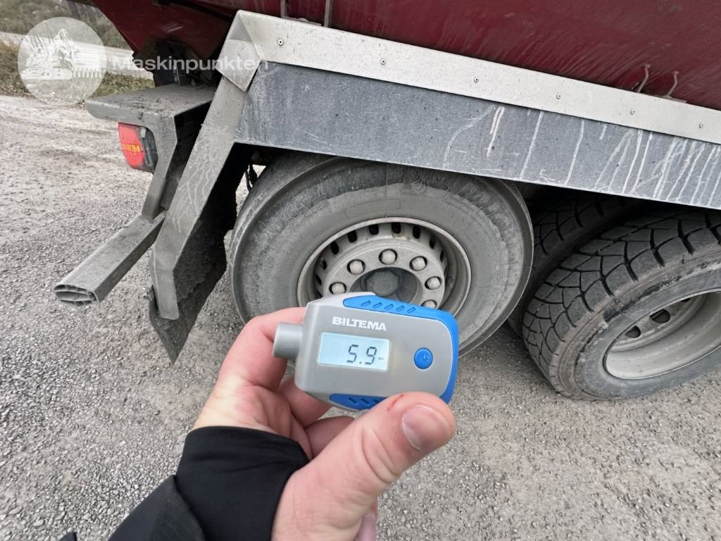 Locação de Volvo FMX 380  Volvo FMX 380: foto 42