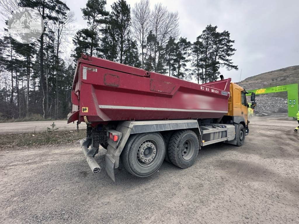 Locação de Volvo FMX 380  Volvo FMX 380: foto 7