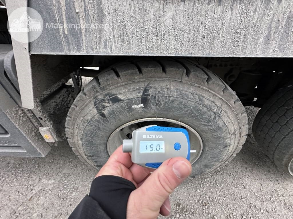 Locação de Volvo FMX 380  Volvo FMX 380: foto 36