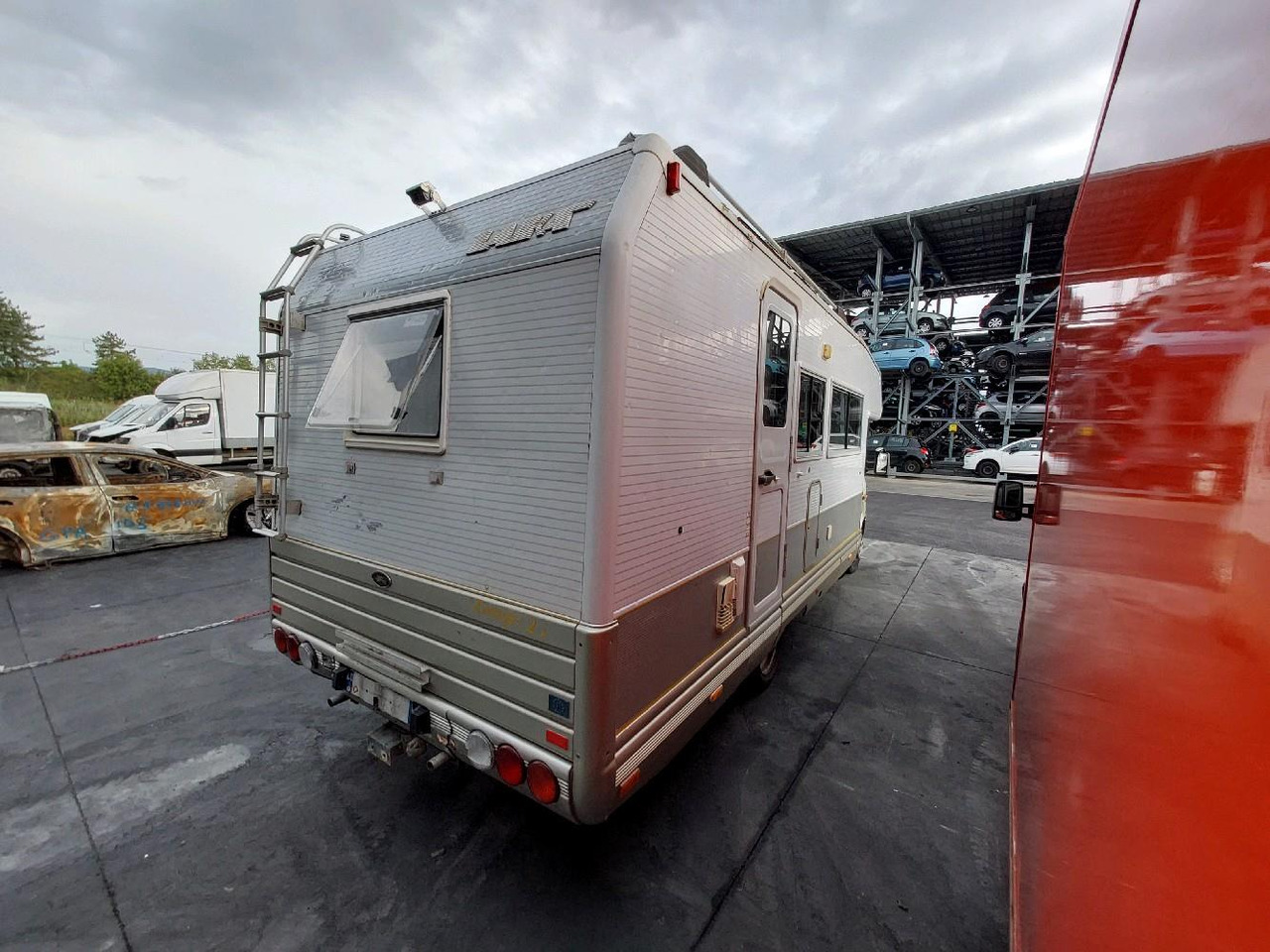 IVECO LAIKA 35.12 CAMPING 122 - Autocaravana capucine: foto 4 IVECO LAIKA 35.12 CAMPING 122 - Autocaravana capucine: foto 4