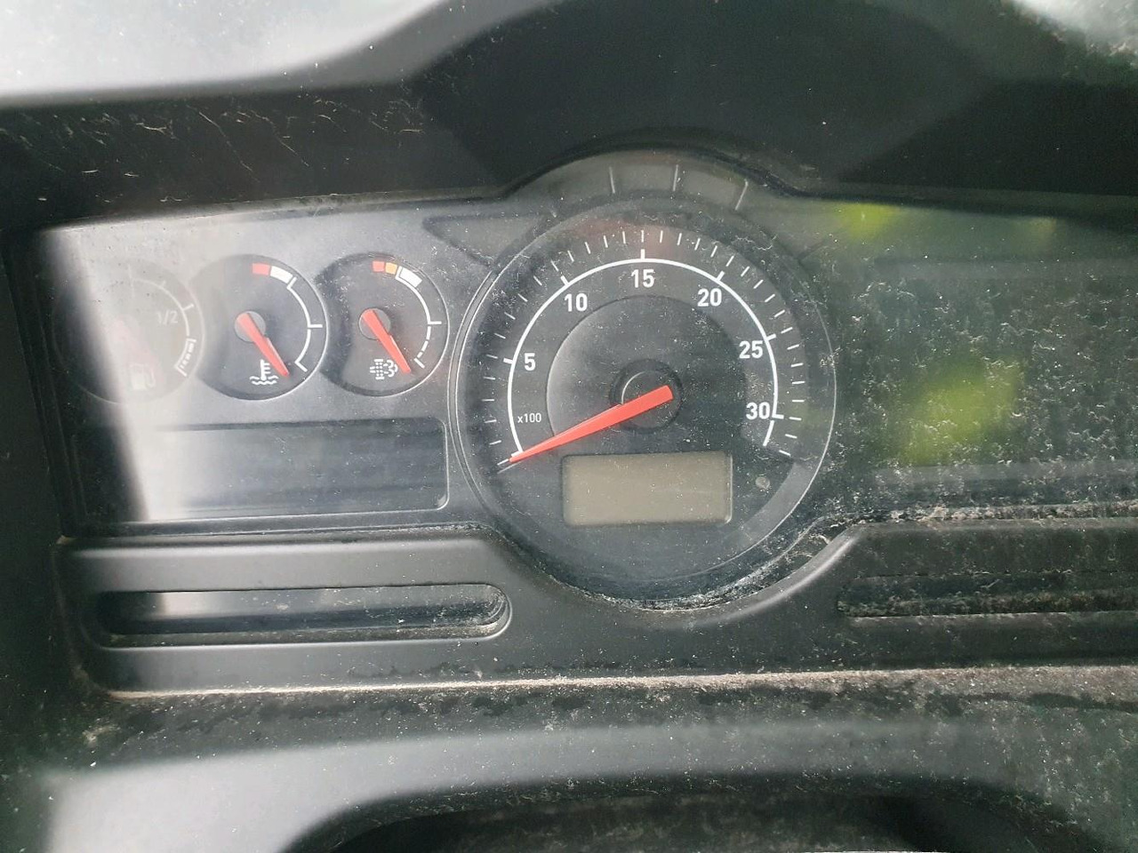 Caminhão furgão RENAULT D 12 DTI 215: foto 16