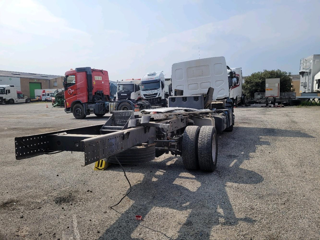 RENAULT D12 - Caminhão chassi: foto 4 RENAULT D12 - Caminhão chassi: foto 4