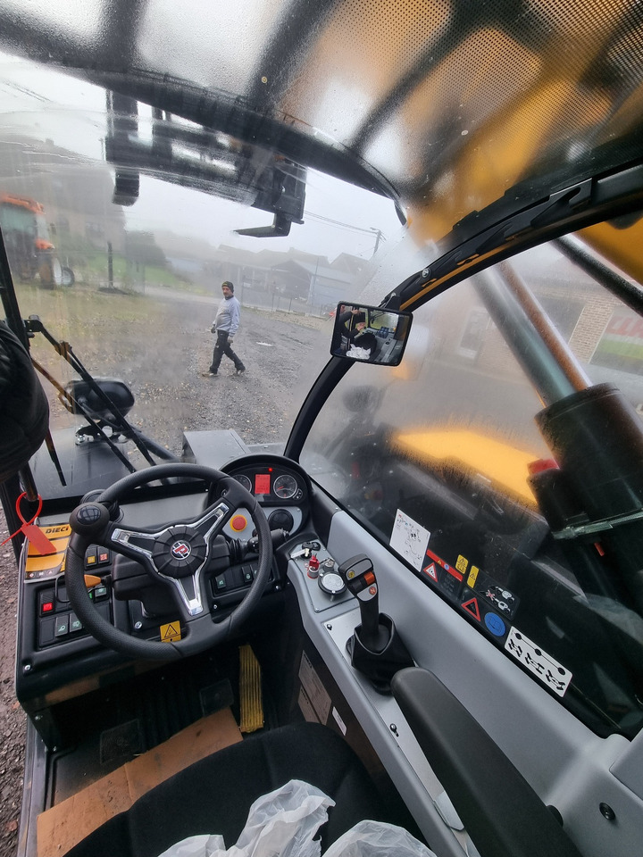 DIECI MINI AGRI 26.6 - Empilhador telescópico: foto 5 DIECI MINI AGRI 26.6 - Empilhador telescópico: foto 5