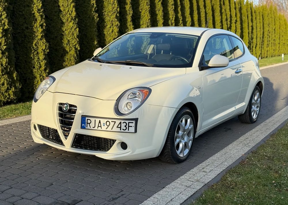 Alfa Romeo Mito - Automóvel: foto 1 Alfa Romeo Mito - Automóvel: foto 1