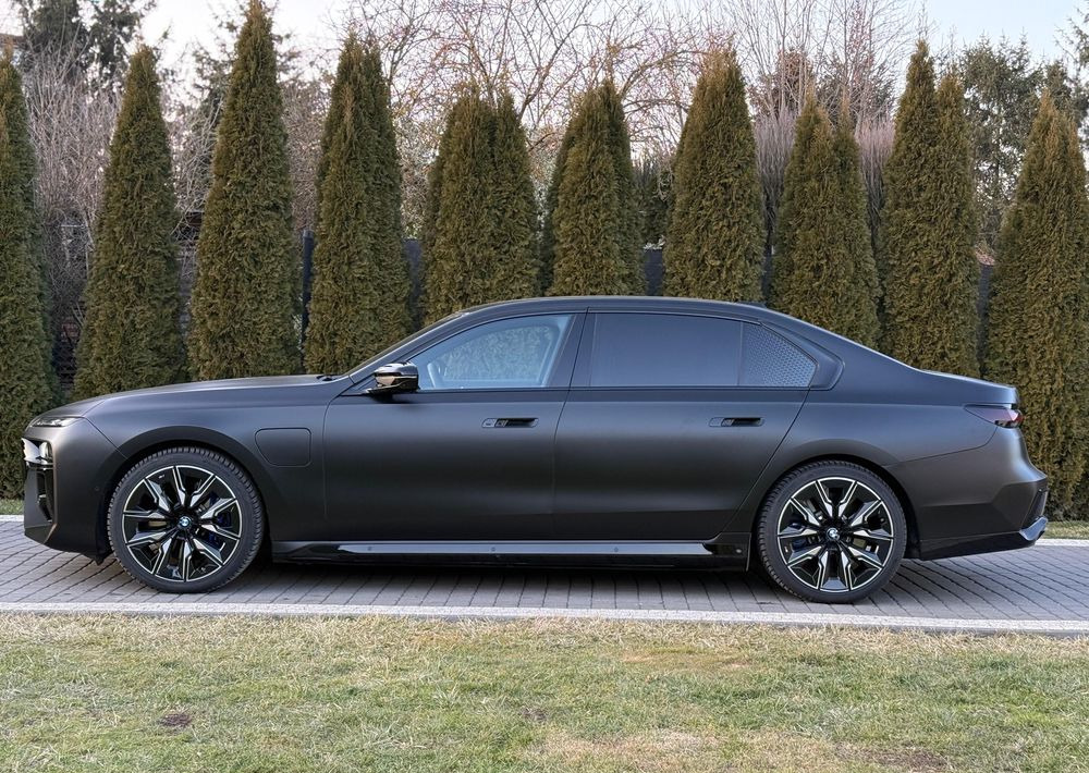 BMW Seria 7 - Sedã: foto 5 BMW Seria 7 - Sedã: foto 5