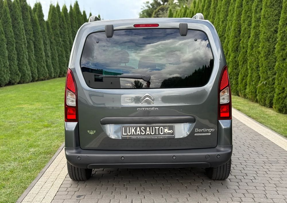 Citroën Berlingo 1.6 HDi XTR - Automóvel: foto 5 Citroën Berlingo 1.6 HDi XTR - Automóvel: foto 5