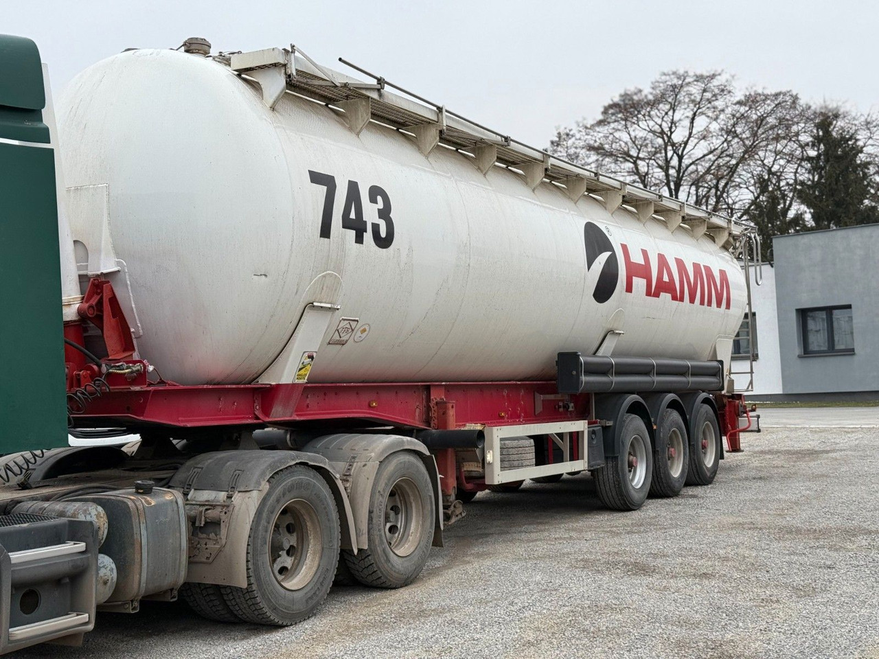 Feldbinder KIP 60.3 SILO AXLE BPW - Semirreboque silo: foto 3 Feldbinder KIP 60.3 SILO AXLE BPW - Semirreboque silo: foto 3
