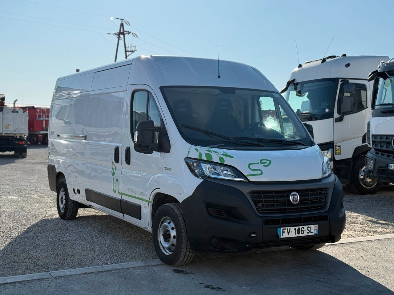 Fiat DUCATO FURGON NATURAL GAZ DAMAGE ENGINE - Carrinha de contentor: foto 3 Fiat DUCATO FURGON NATURAL GAZ DAMAGE ENGINE - Carrinha de contentor: foto 3