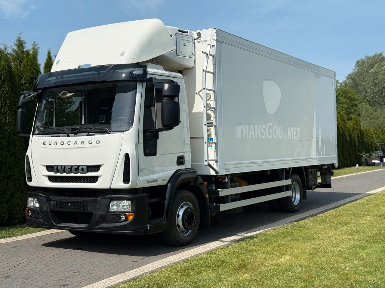 Iveco EUROCARGO 12T E22 CARRIER SUPRA 850 MT - Caminhão frigorífico: foto 1 Iveco EUROCARGO 12T E22 CARRIER SUPRA 850 MT - Caminhão frigorífico: foto 1