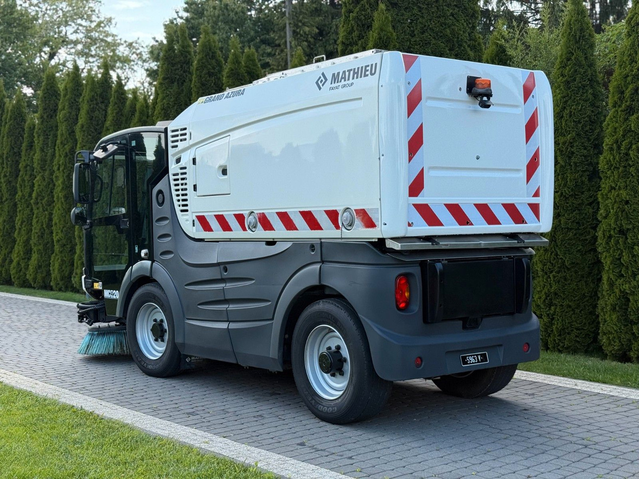 MATHIEU GRAND AZURA MC420 SWEEPER - Varredora urbana: foto 4 MATHIEU GRAND AZURA MC420 SWEEPER - Varredora urbana: foto 4